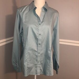 Chico's Blouse Women's Size 2 Blue collar Button front Wrinkle‎ Resistant